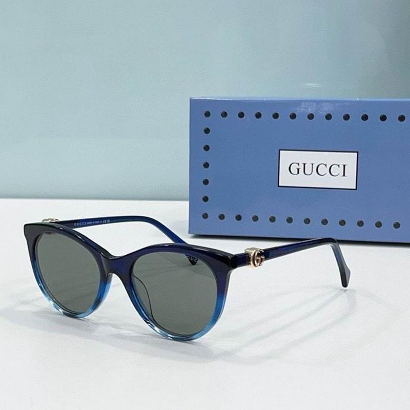 Gucci Sunglasses 817